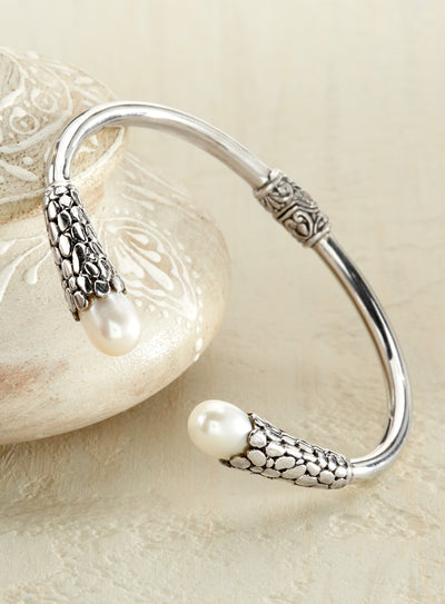 Balinese Magic Pearl Bracelet