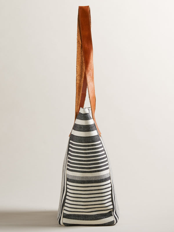 La Raya Handwoven Tote