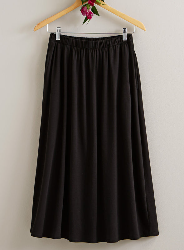 Beyond Basic Midi Pocket Skirt